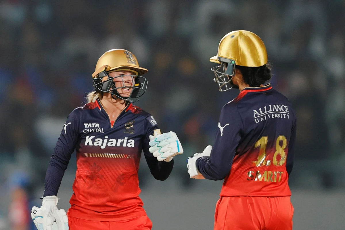 RCB vs DC Highlights: स्मृति मंधाना के तूफान में उड़ा दिल्ली, बेंगलुरु ने 8 विकेट से हरा दर्ज़ की लगातार दूसरी जीत